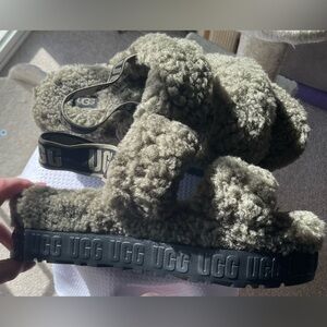 Brand new UGG Fluffy Olive Sandals size 9